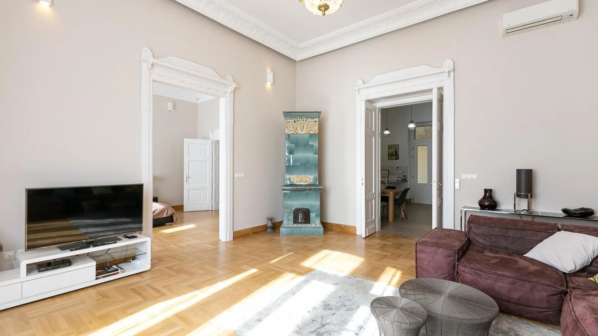 Bakats Ter Apartment With Balcony Overlooking Church Square Budapešť Maďarsko