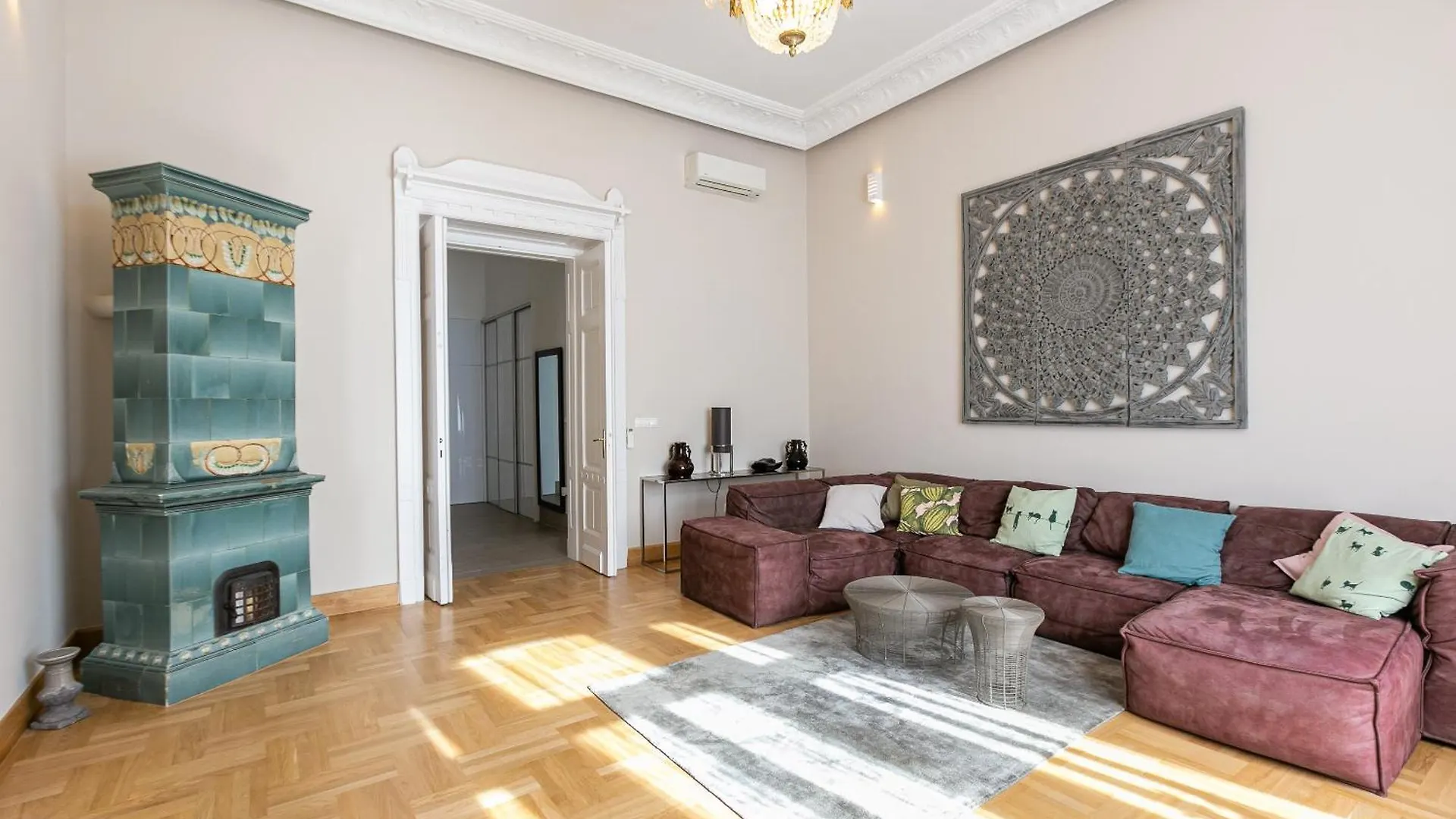 Bakats Ter Apartment With Balcony Overlooking Church Square Budapešť